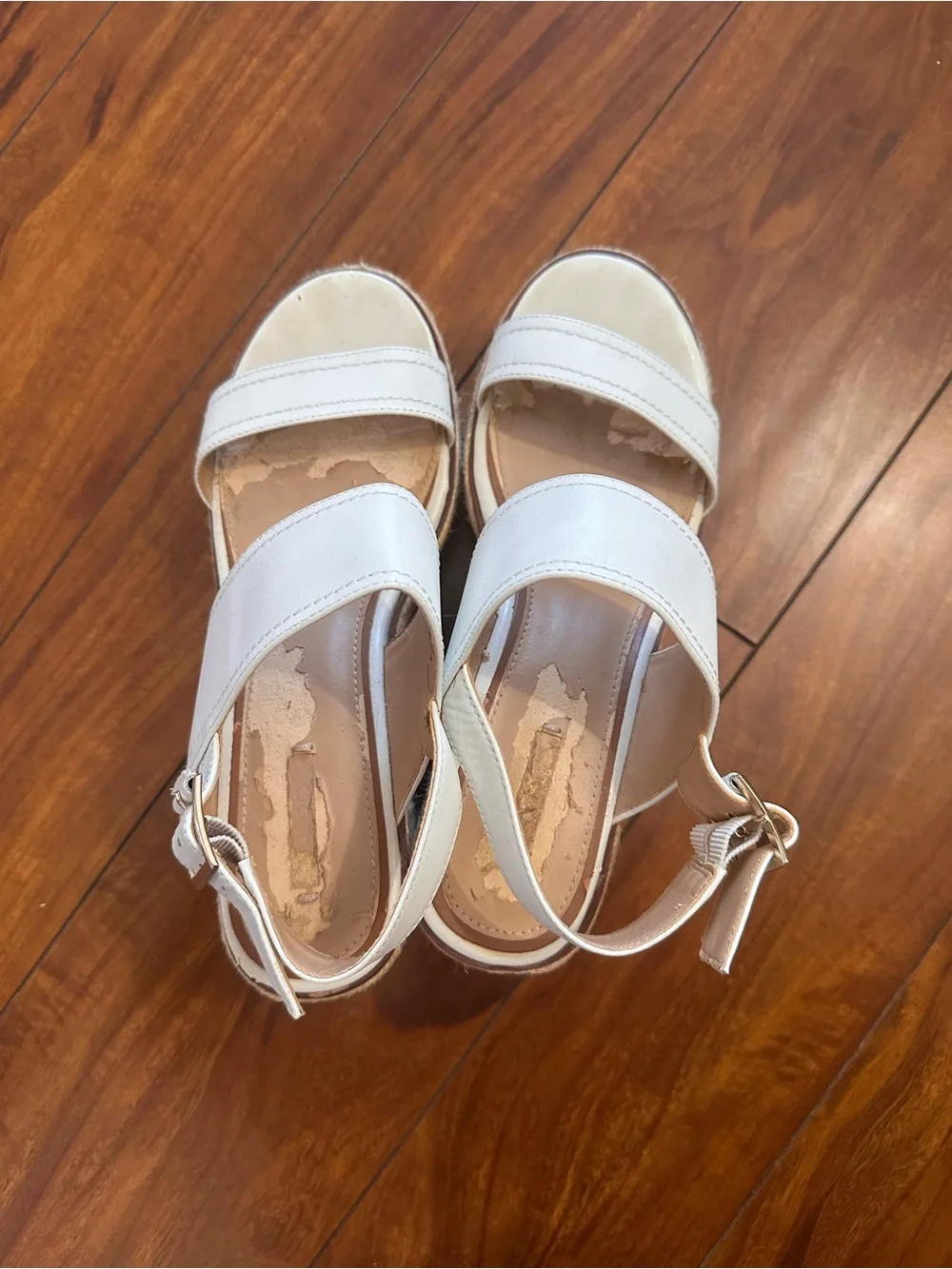 Aldo classic white